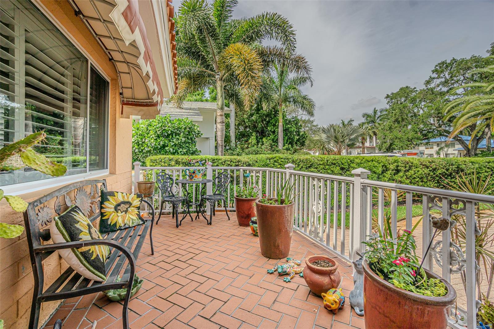 243 SNELL ISLE BOULEVARD NE