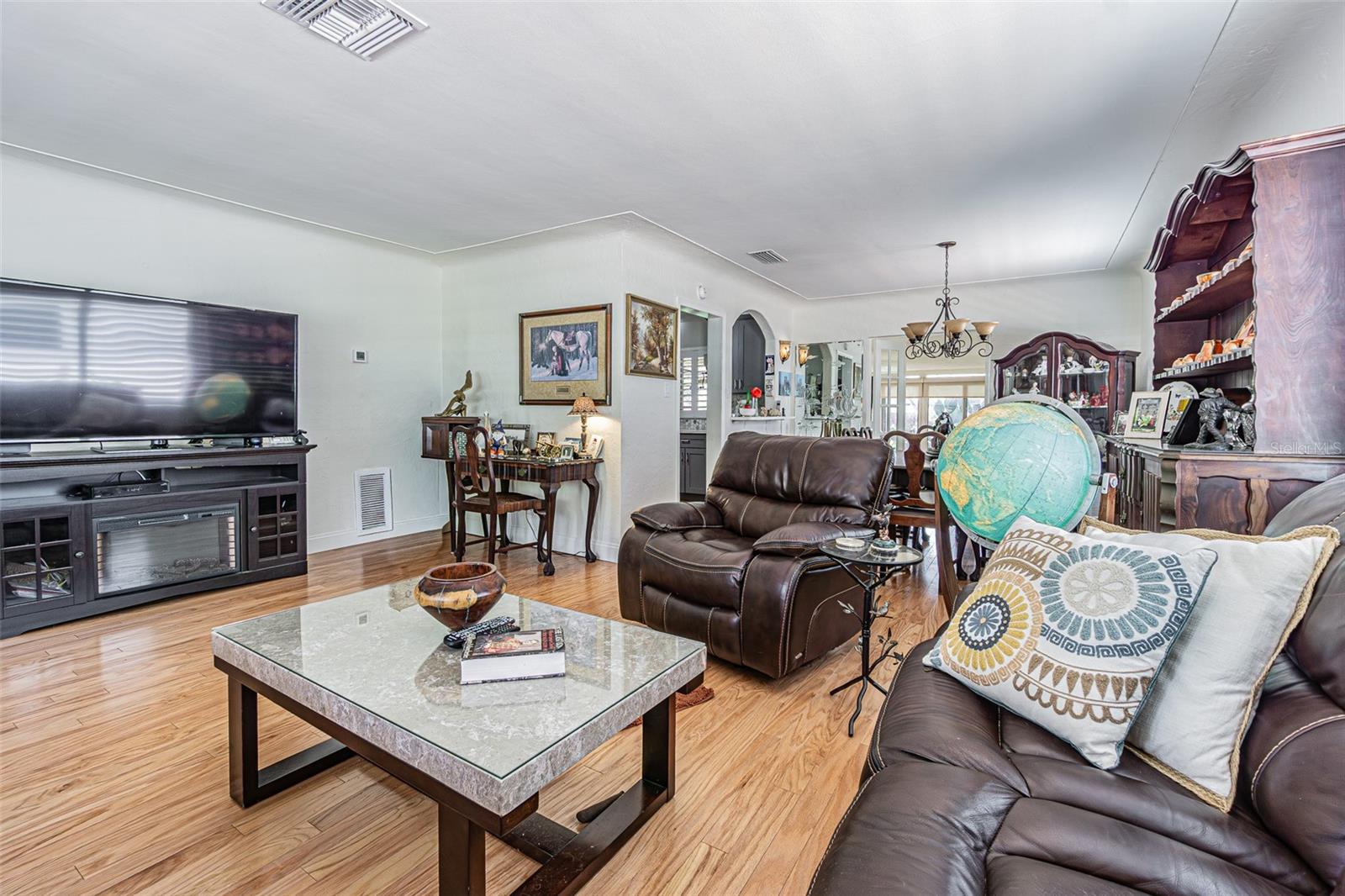 SNELL ISLE BRIGHTWATERS REP. PTS. OF SEC. 1 AND 2 - Residential