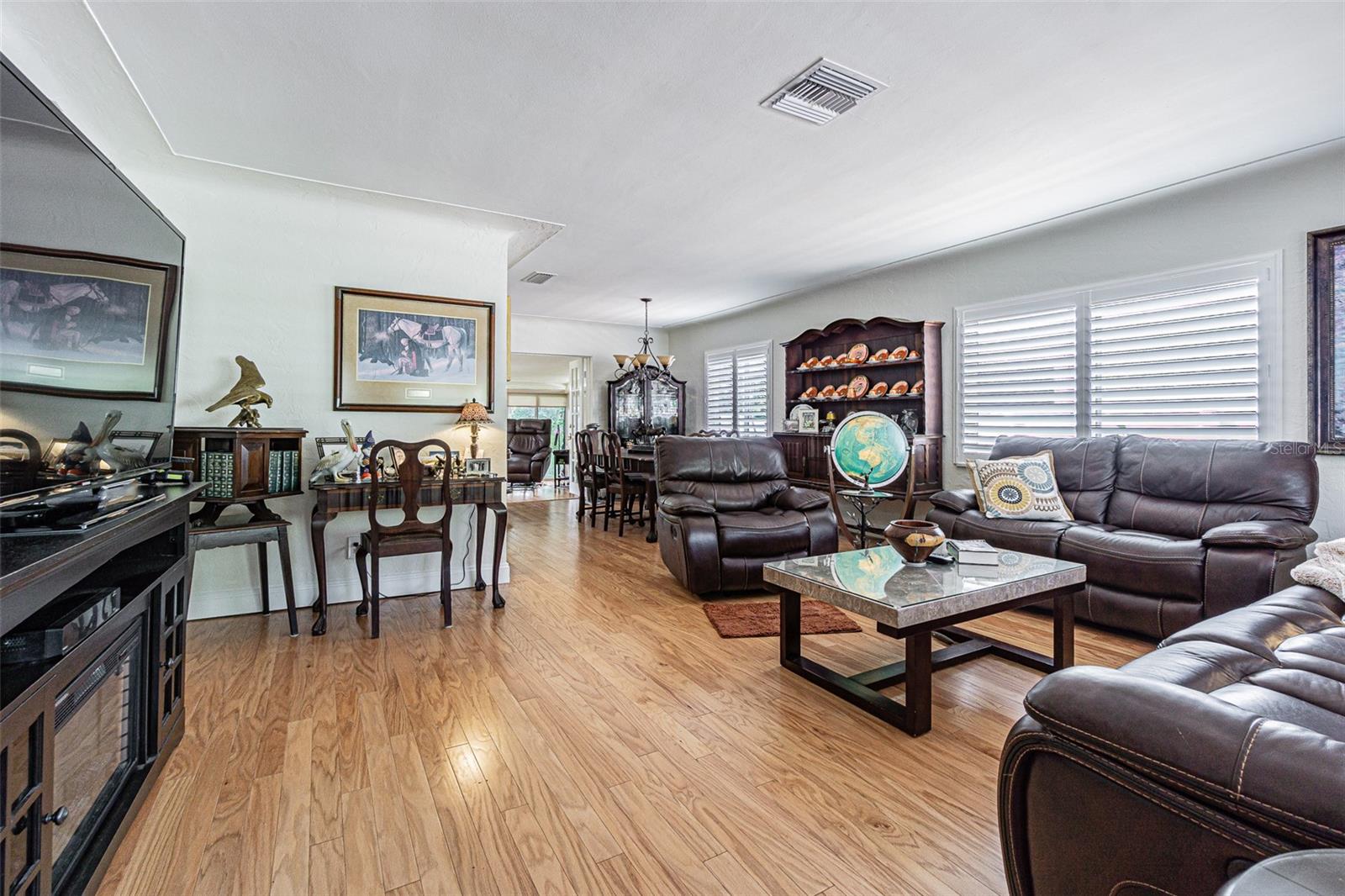 243 SNELL ISLE BOULEVARD NE