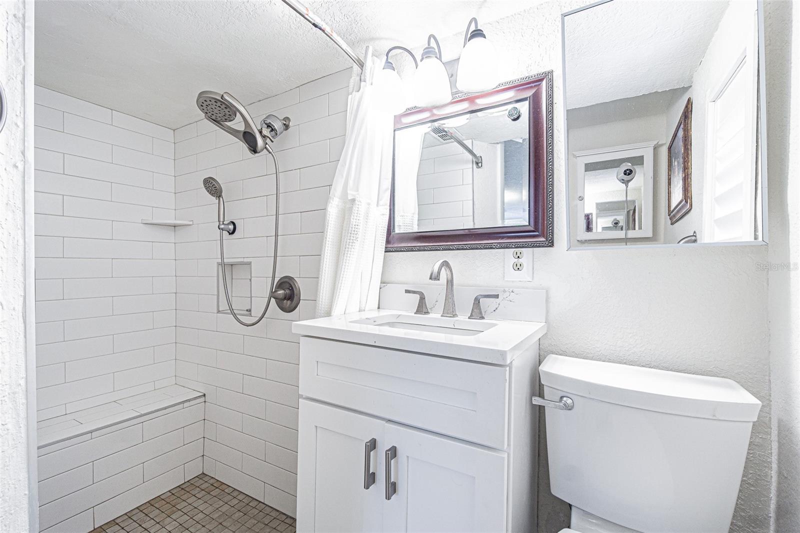 SNELL ISLE BRIGHTWATERS REP. PTS. OF SEC. 1 AND 2 - Residential