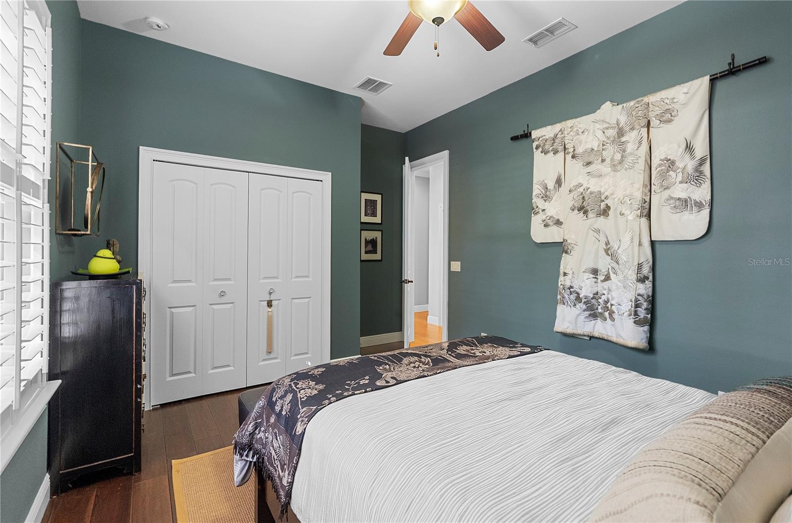 HARBOUR OAKS POINTE - Residential