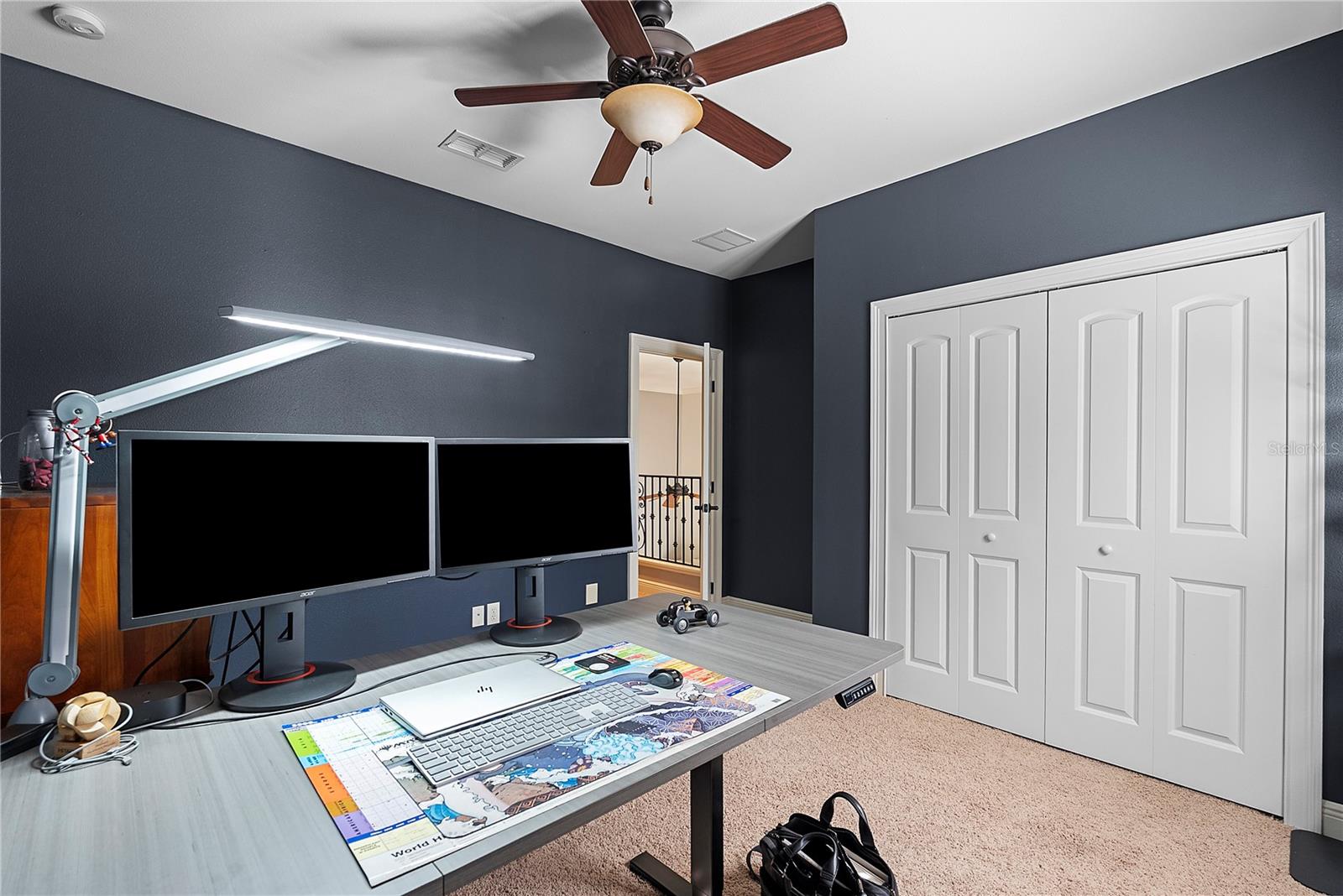 HARBOUR OAKS POINTE - Residential