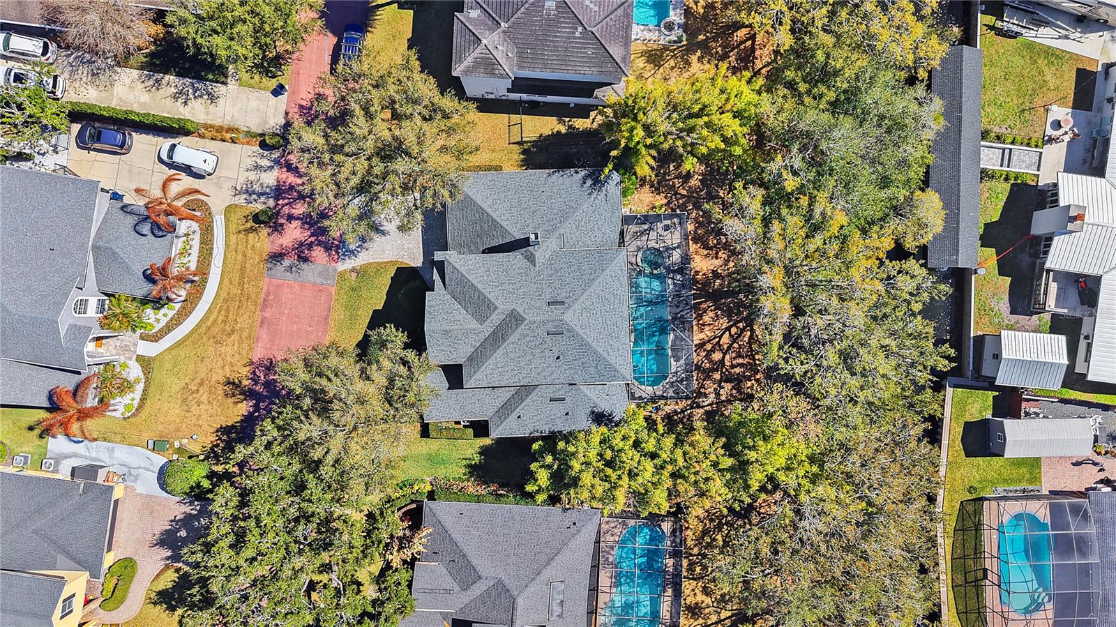 HARBOUR OAKS POINTE - Residential