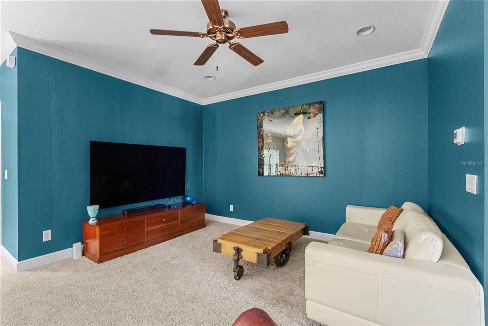 HARBOUR OAKS POINTE - Residential