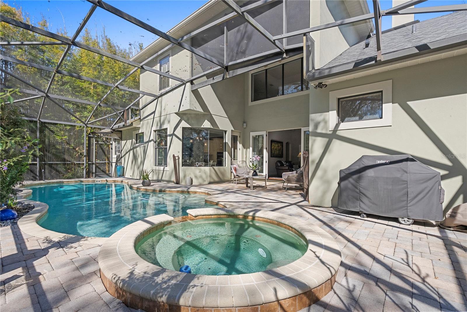 HARBOUR OAKS POINTE - Residential