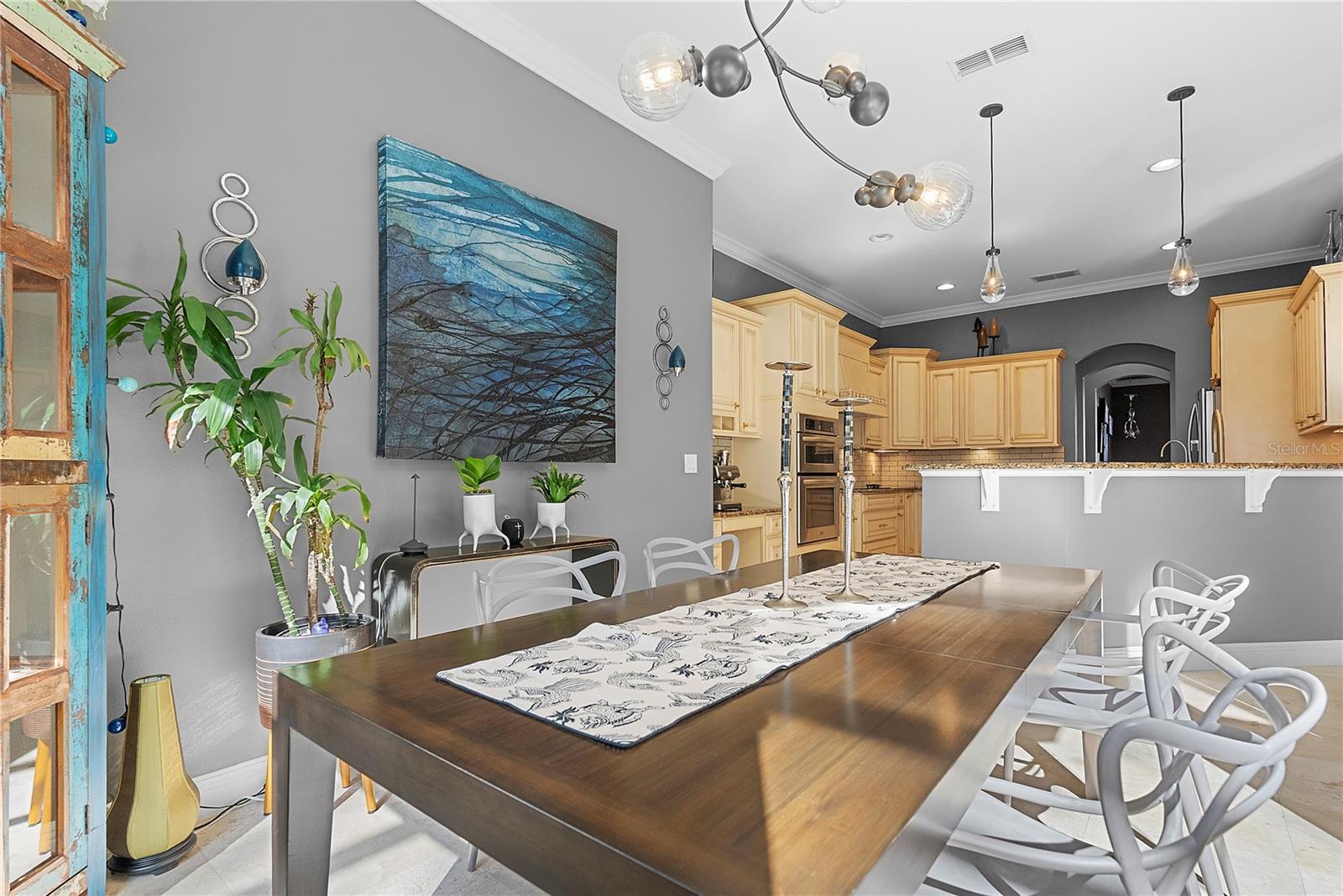 HARBOUR OAKS POINTE - Residential