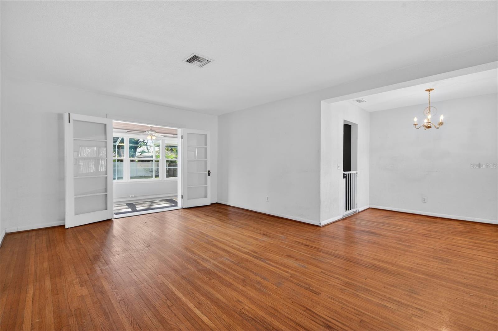 BEVERLY HEIGHTS SUB - Residential