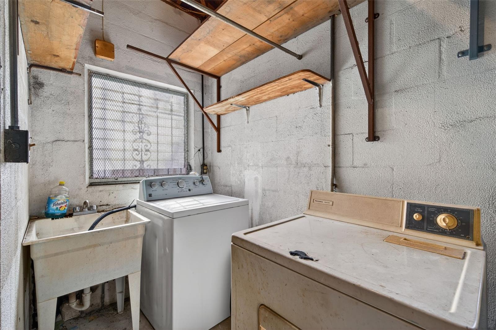 BEVERLY HEIGHTS SUB - Residential