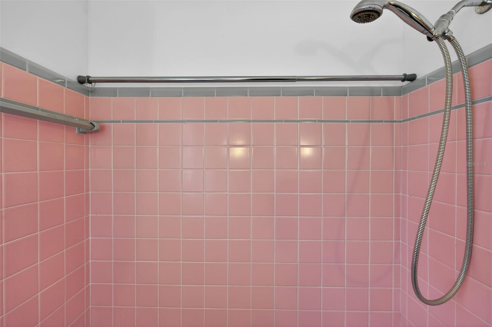 BEVERLY HEIGHTS SUB - Residential