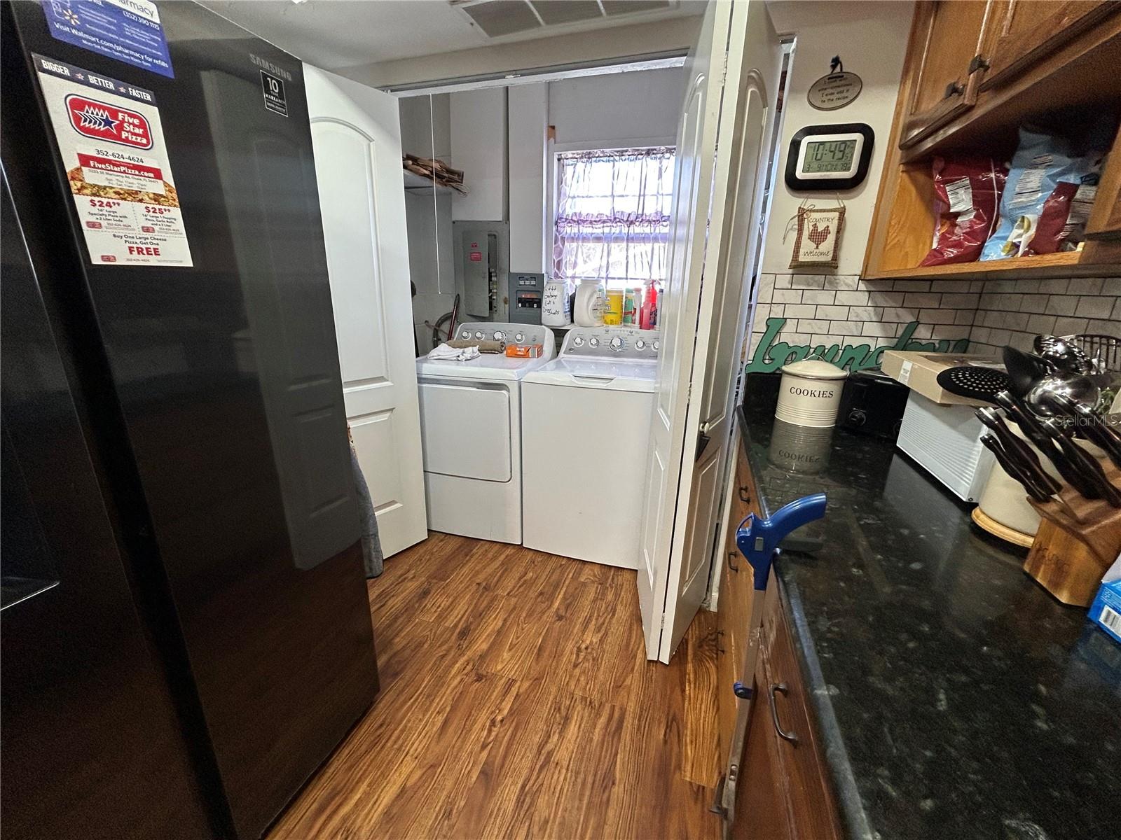 COUNTRY GARDEN ESTATES - Residential