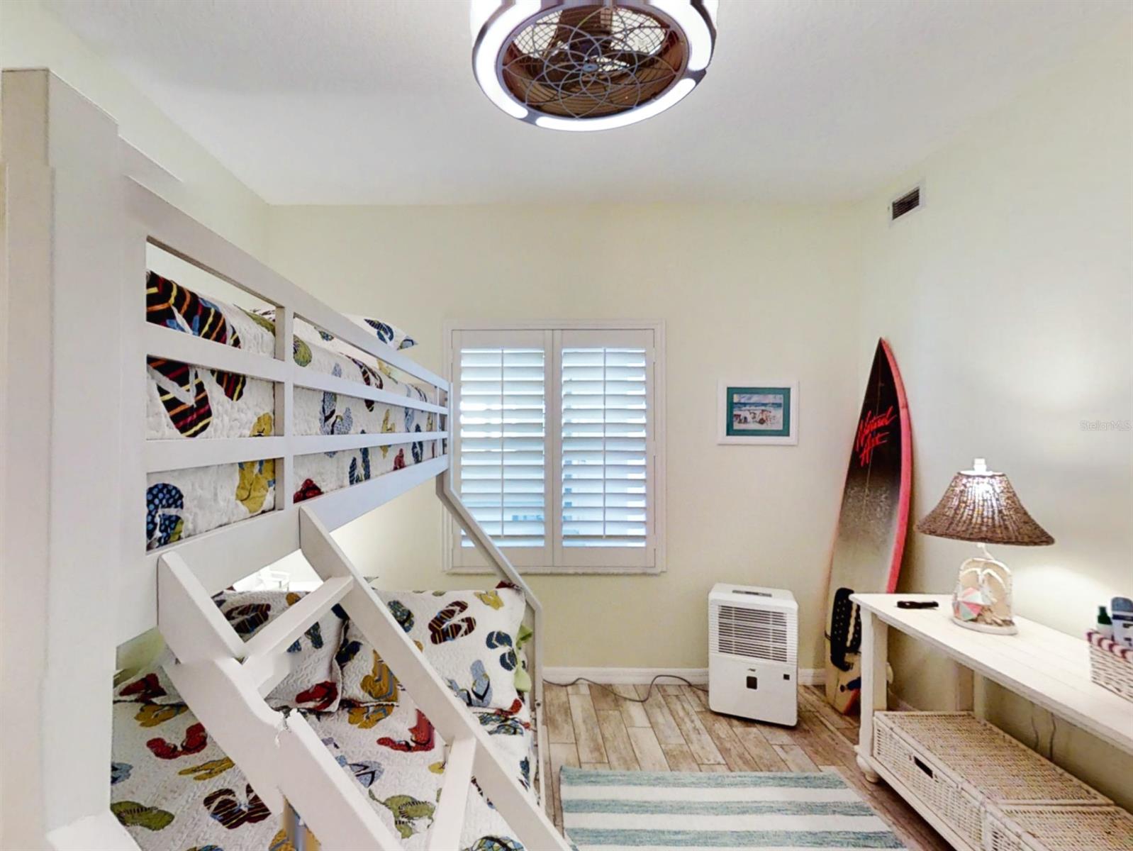 New Smyrna Condo Bldg 03 Inc - Residential