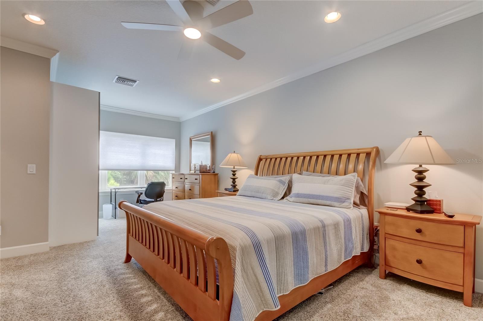 THE COVE AT LOGGERHEAD MARINA - Residential Lease