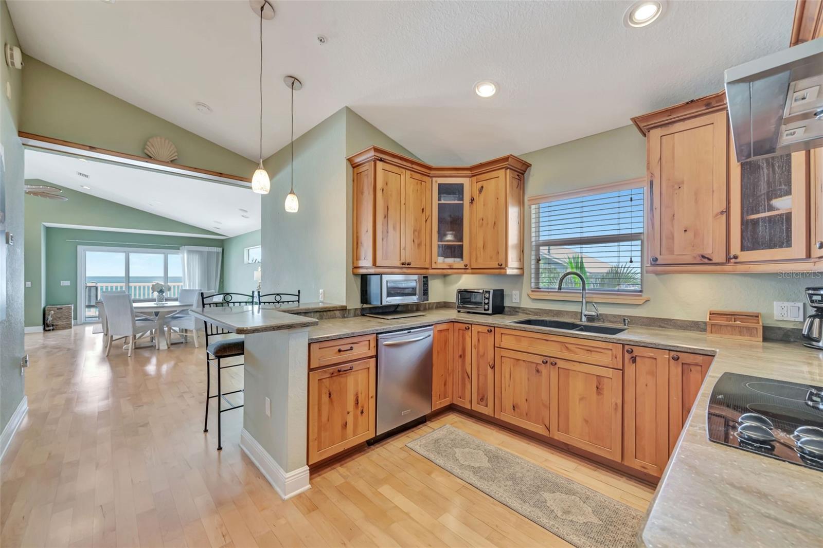 BLUE HORIZON - Residential