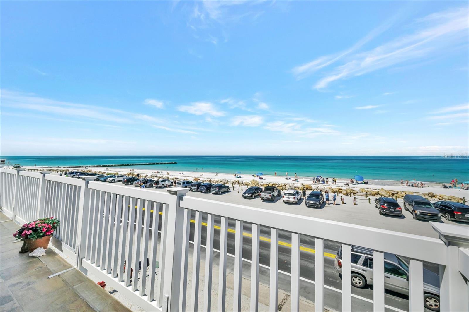 BLUE HORIZON - Residential