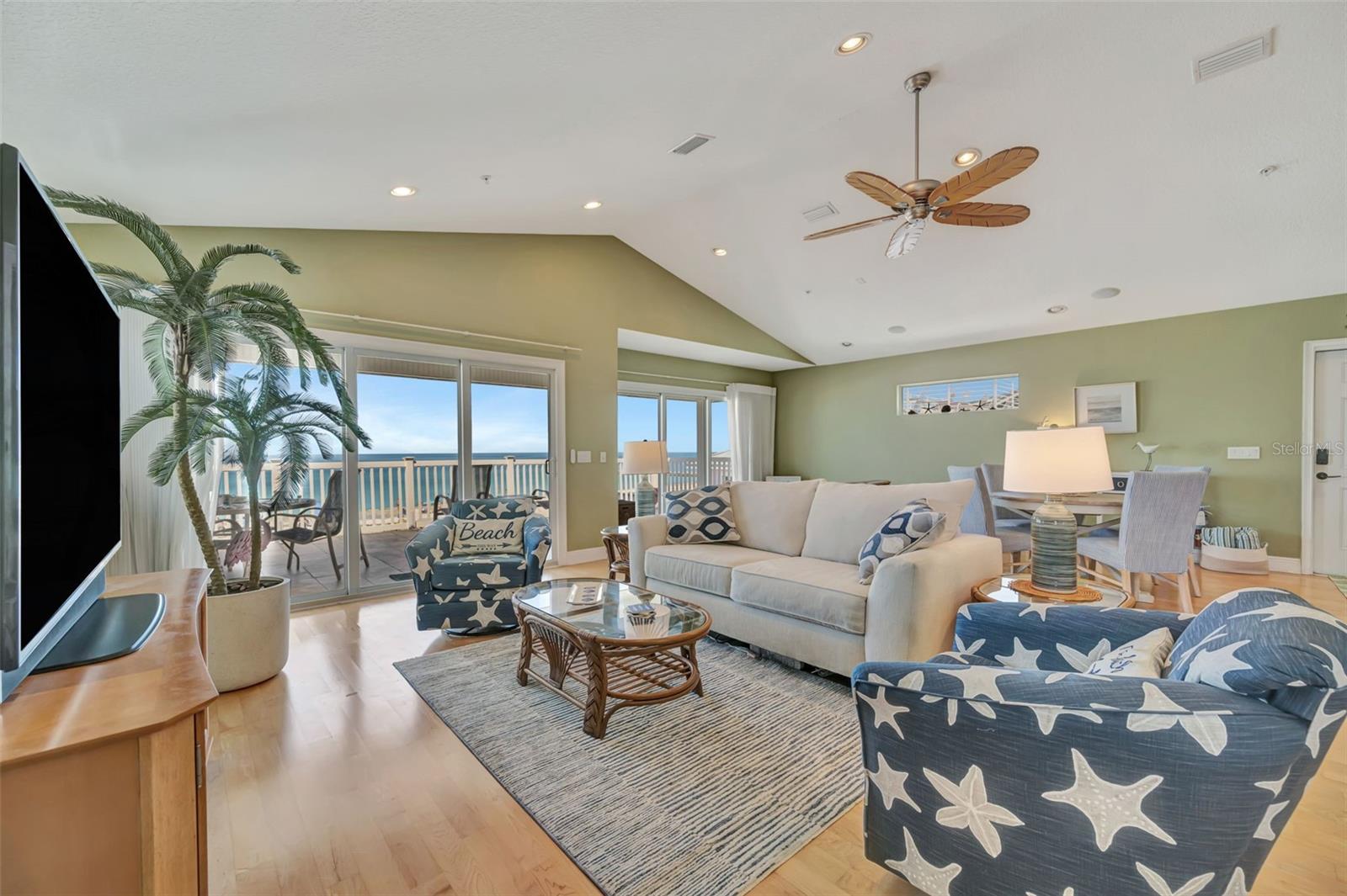 BLUE HORIZON - Residential