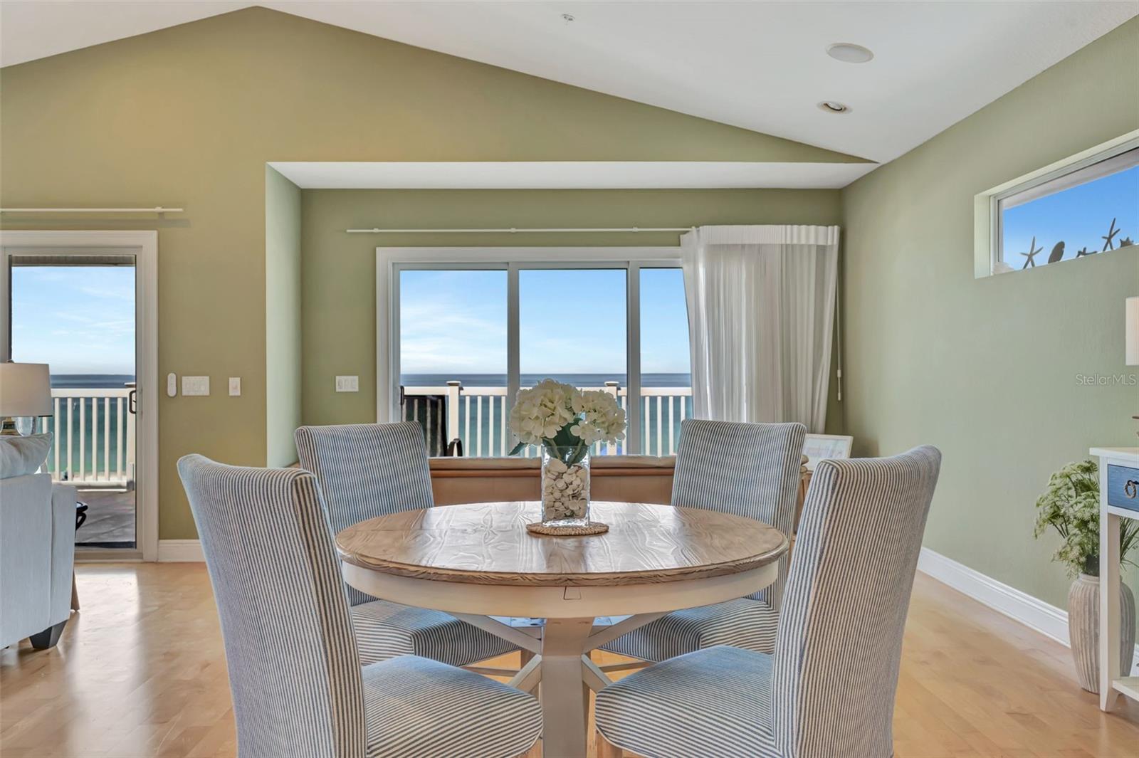 BLUE HORIZON - Residential