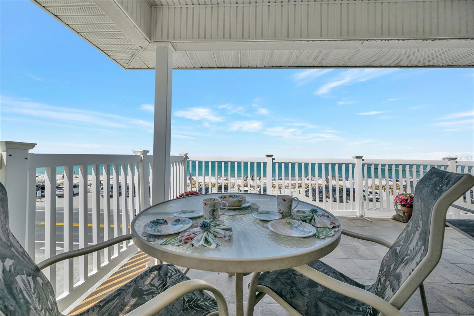 BLUE HORIZON - Residential