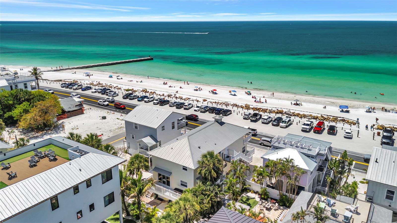 BLUE HORIZON - Residential