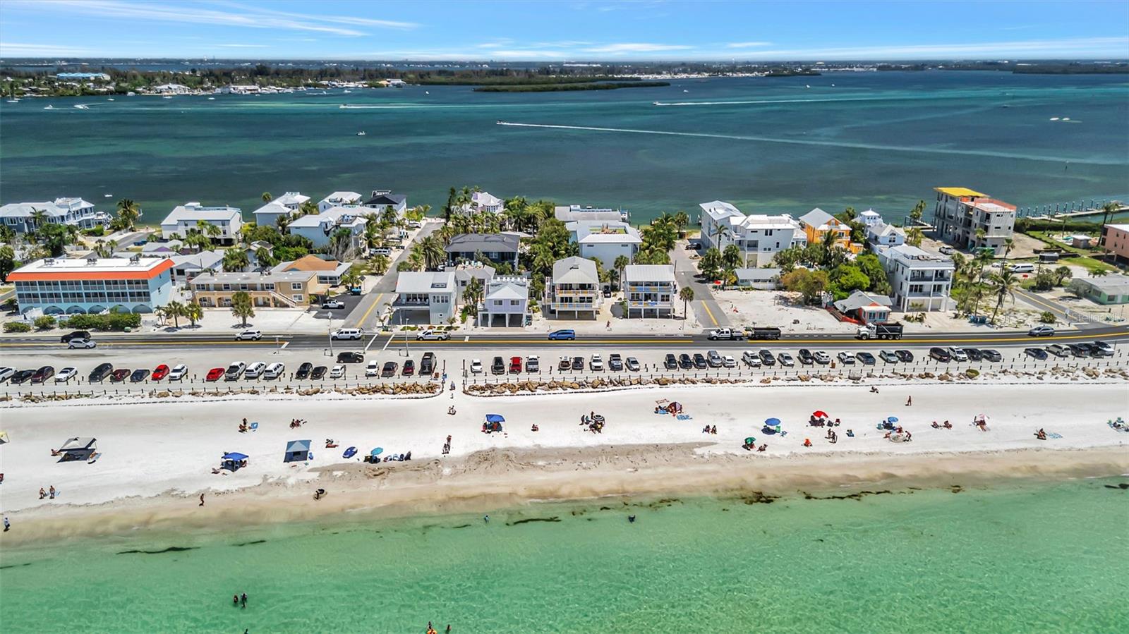 BLUE HORIZON - Residential