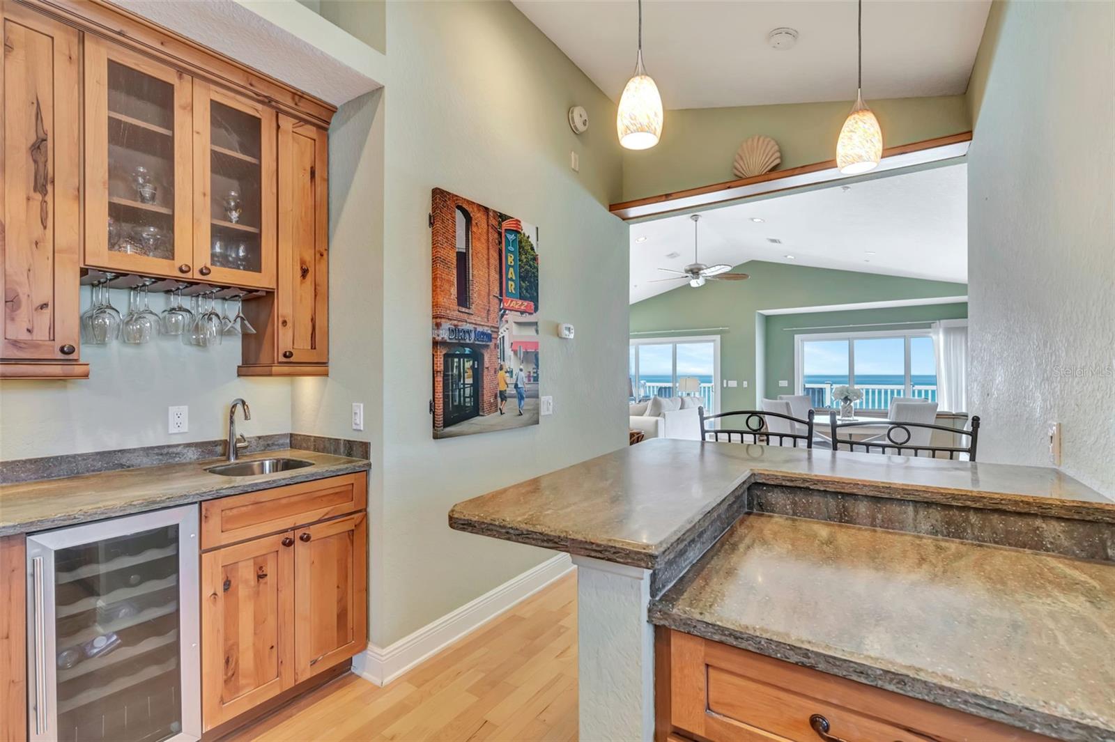 BLUE HORIZON - Residential