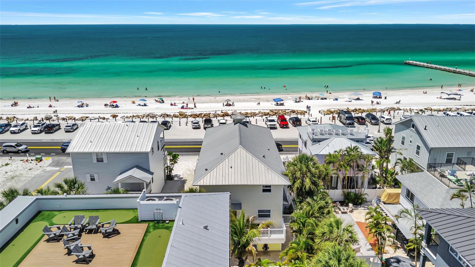 BLUE HORIZON - Residential