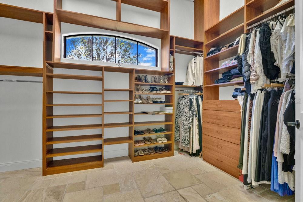 KEENES POINTE 46/104 - Residential