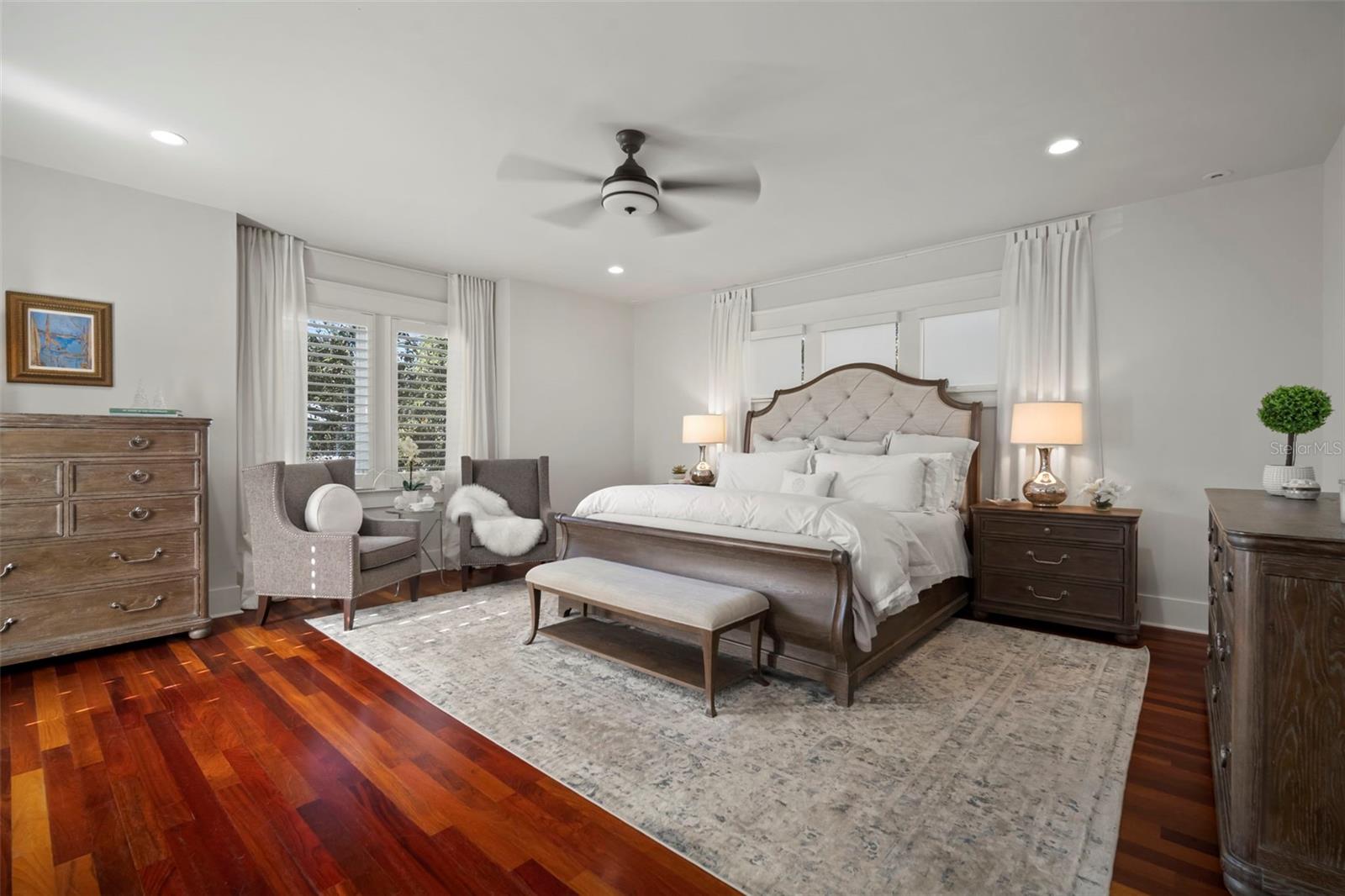 BAYSHORE PLACE - Residential