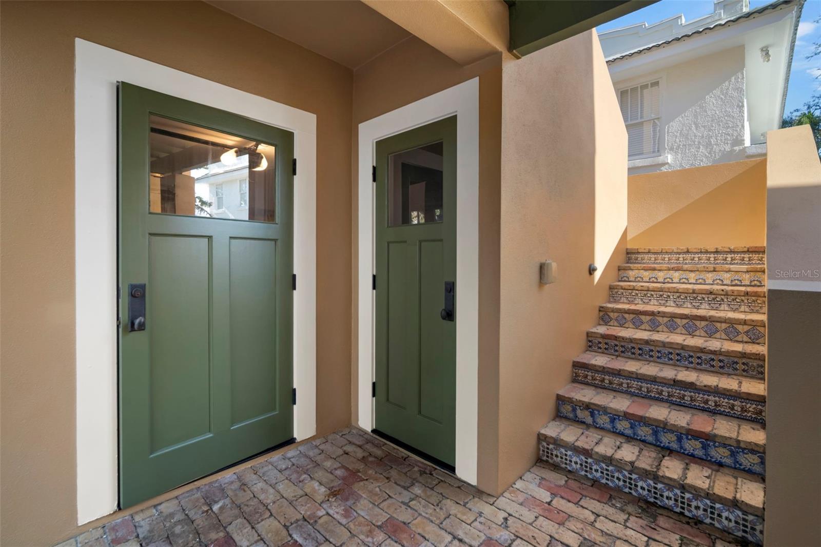 BAYSHORE PLACE - Residential