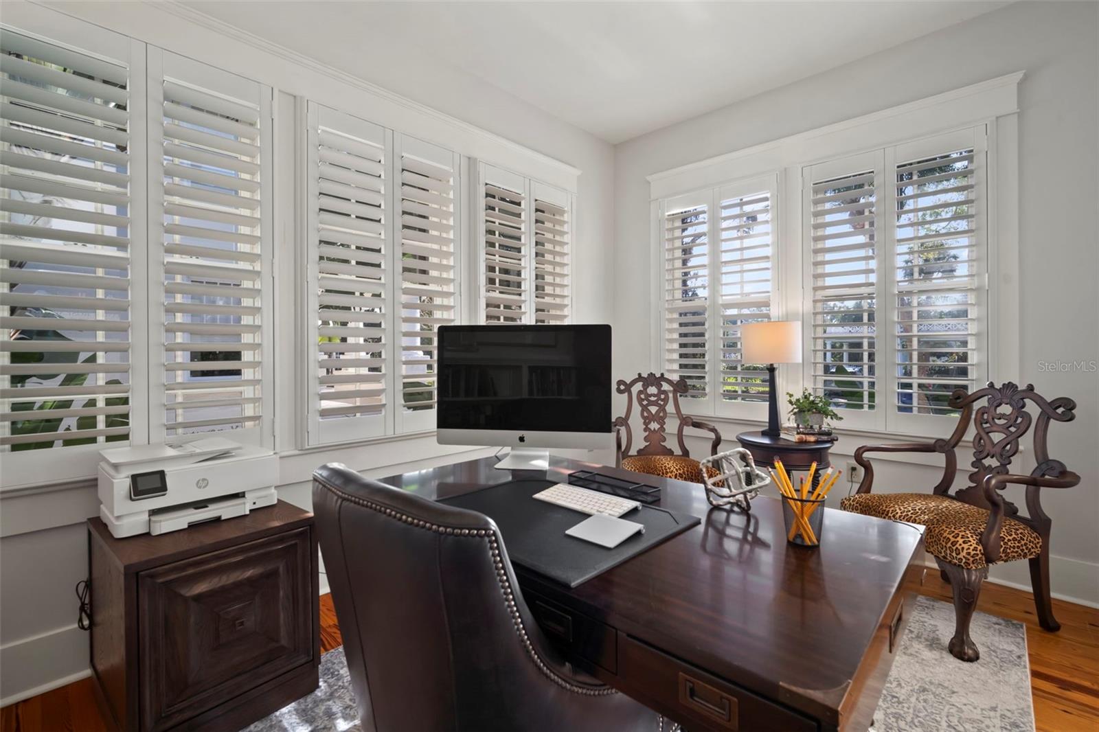 BAYSHORE PLACE - Residential