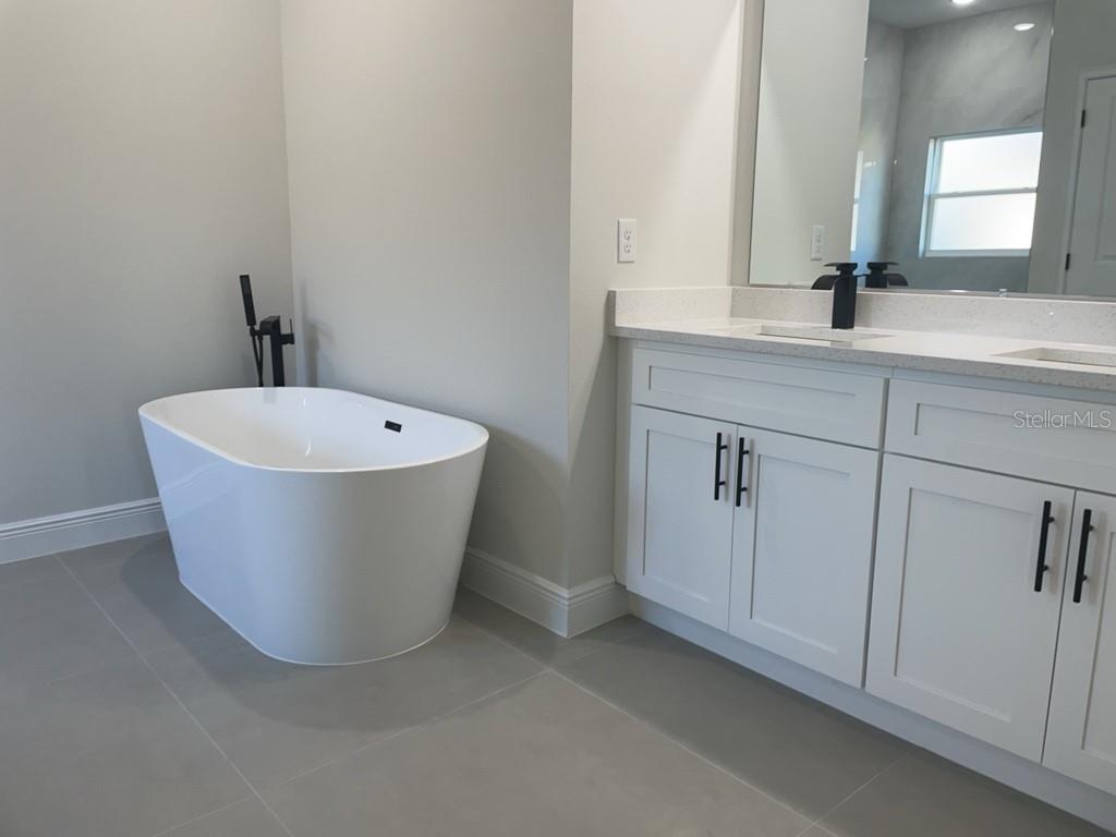 MARION OAKS UN NINE - Residential