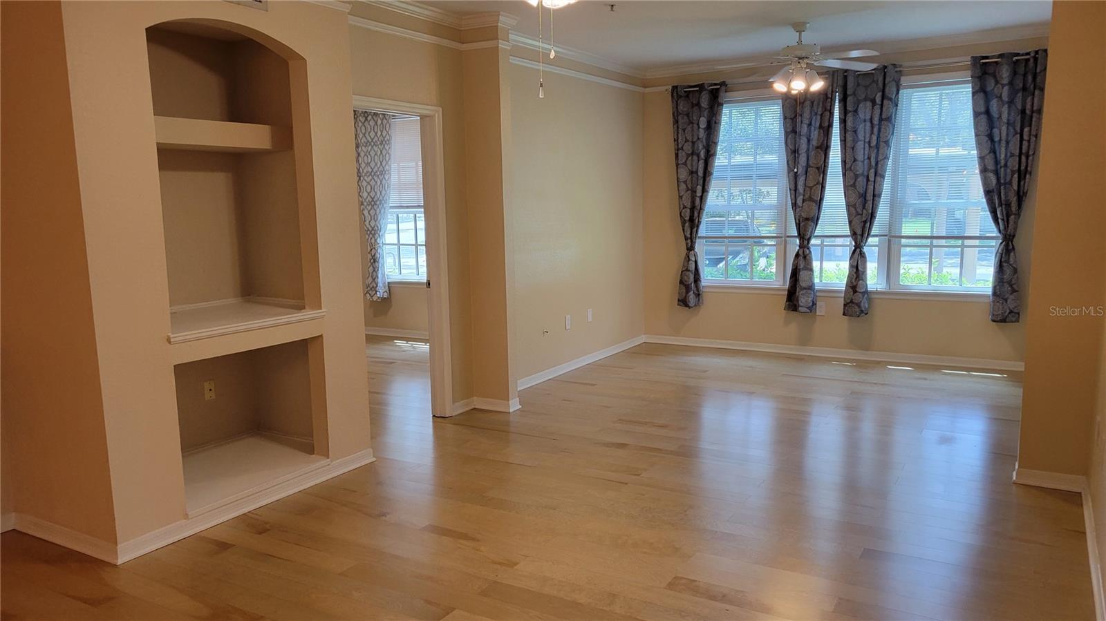 BELLA VILLINO III - Residential Lease