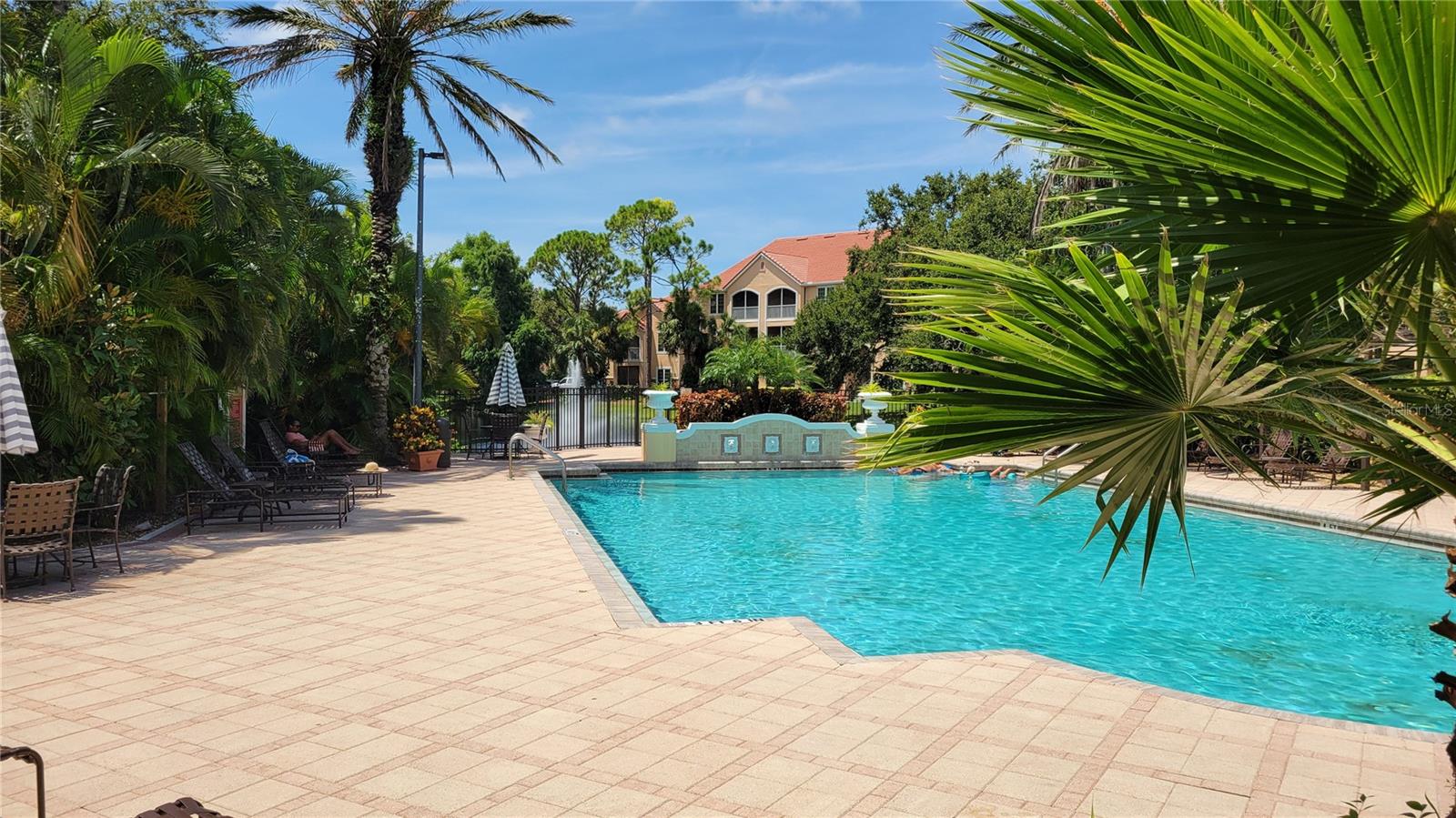 BELLA VILLINO III - Residential Lease