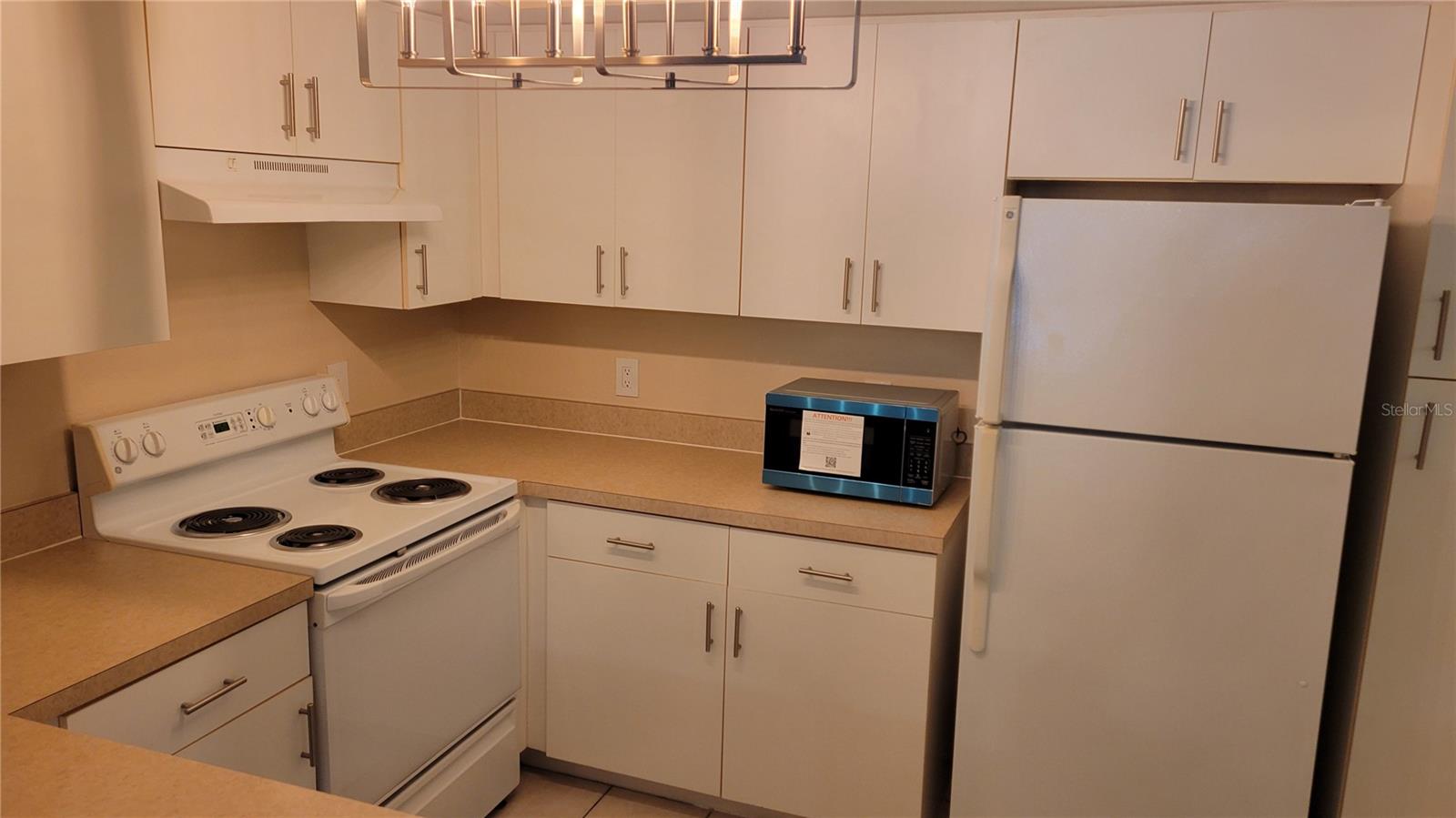 BELLA VILLINO III - Residential Lease