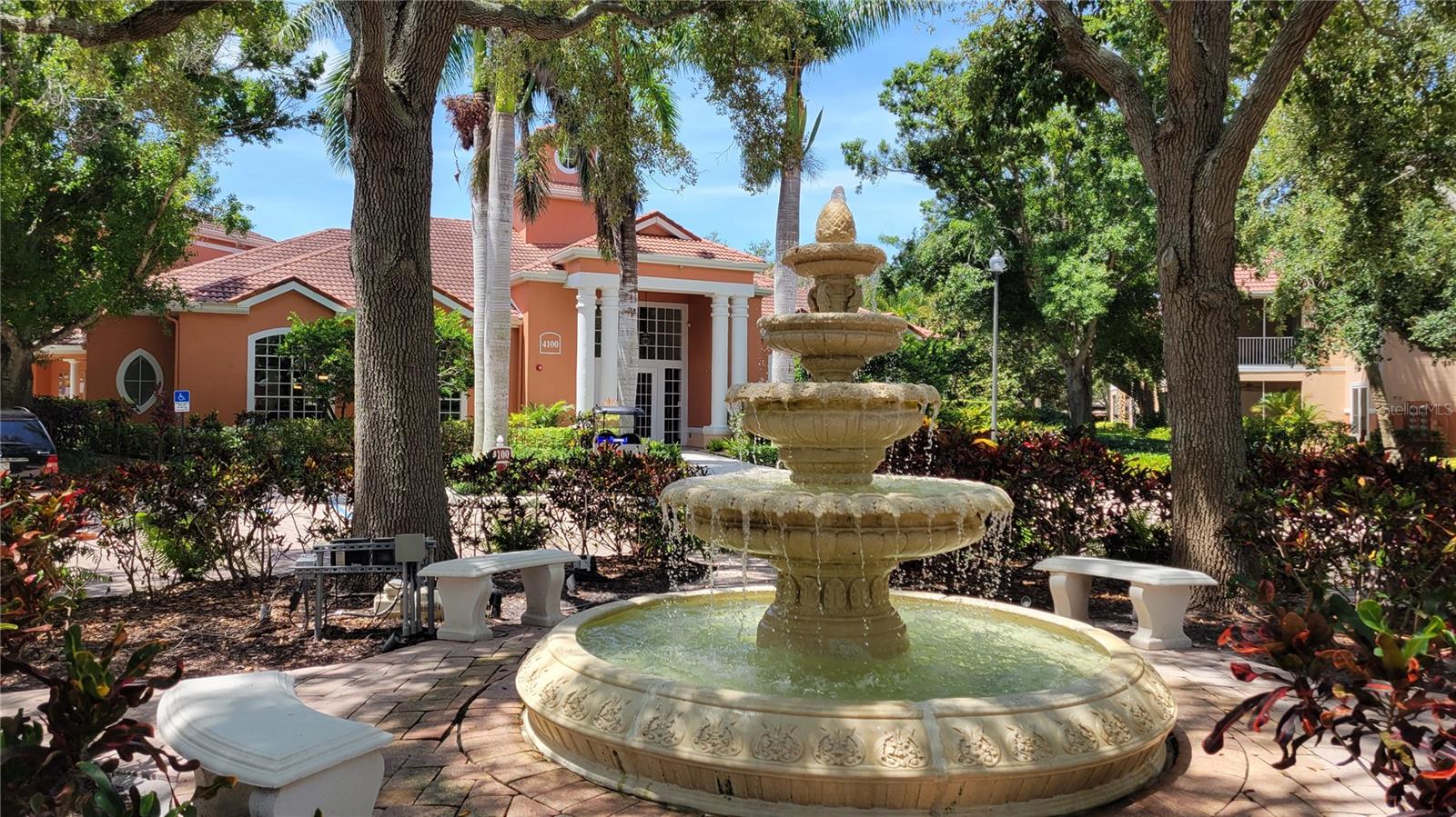 BELLA VILLINO III - Residential Lease