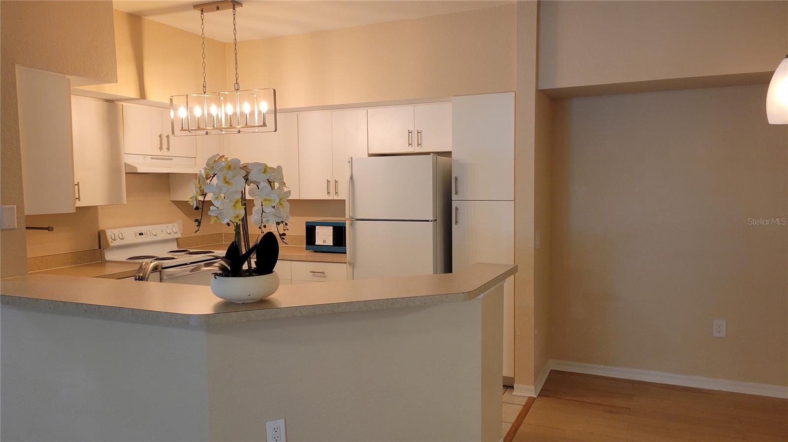 BELLA VILLINO III - Residential Lease