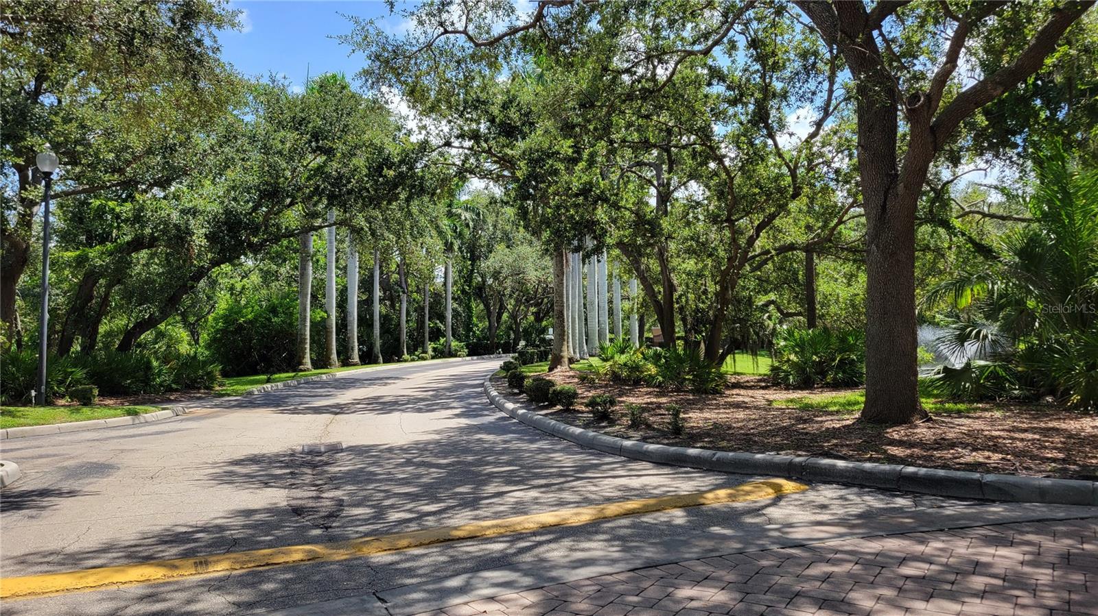 BELLA VILLINO III - Residential Lease