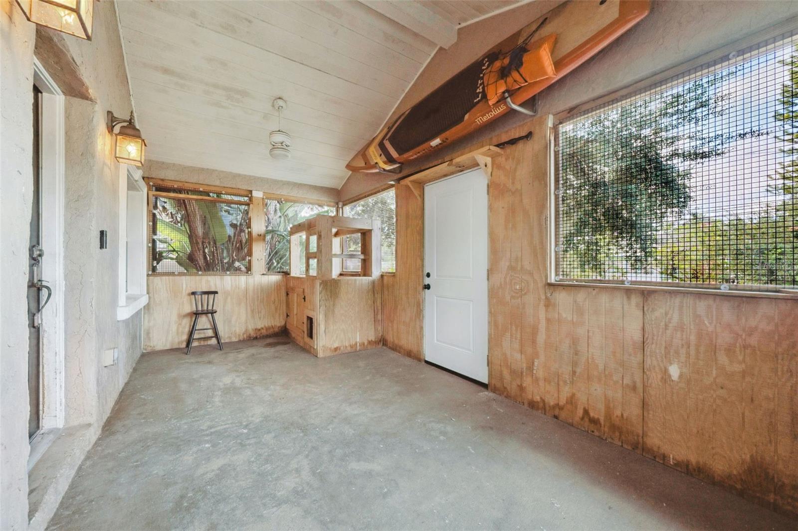 FIRST ADDITION TO NORTH PARK G/55 N 45 FT OF LOT 4 - Residential Lease