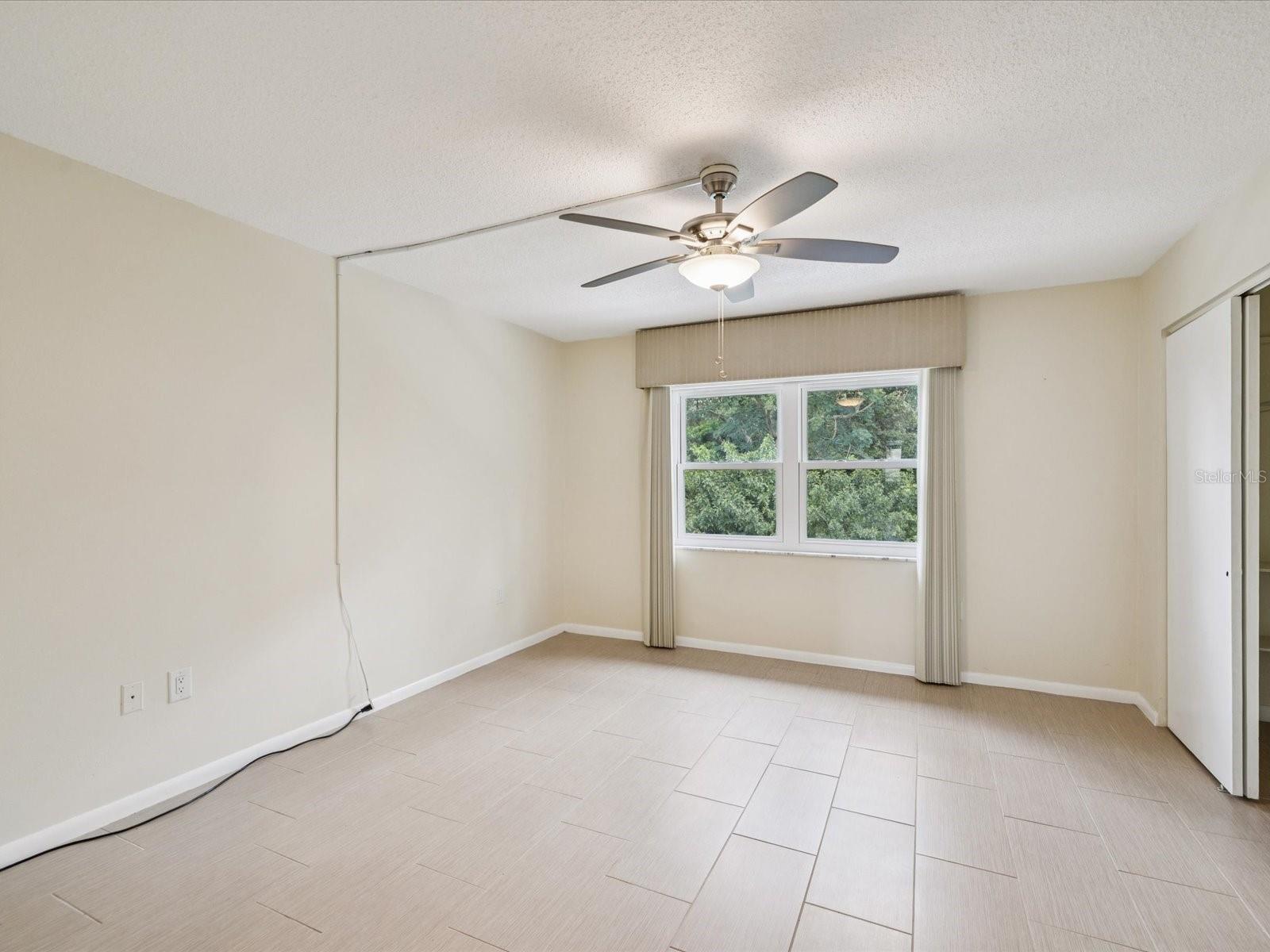 IMPERIAL EMBASSY CONDO - Residential