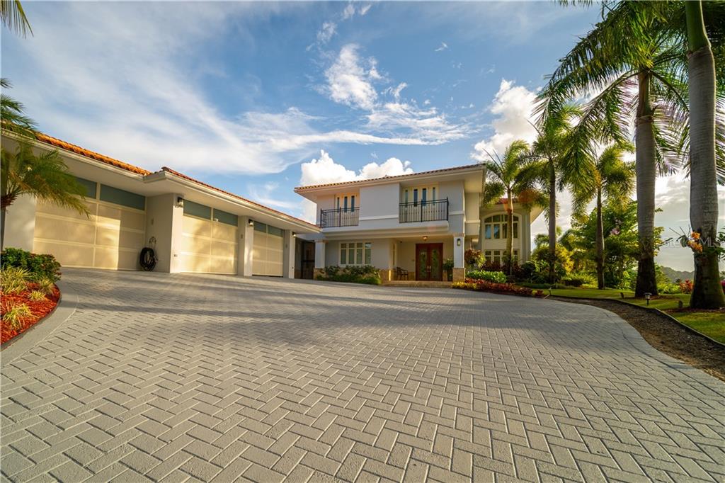 DORADO BEACH EAST - Residential