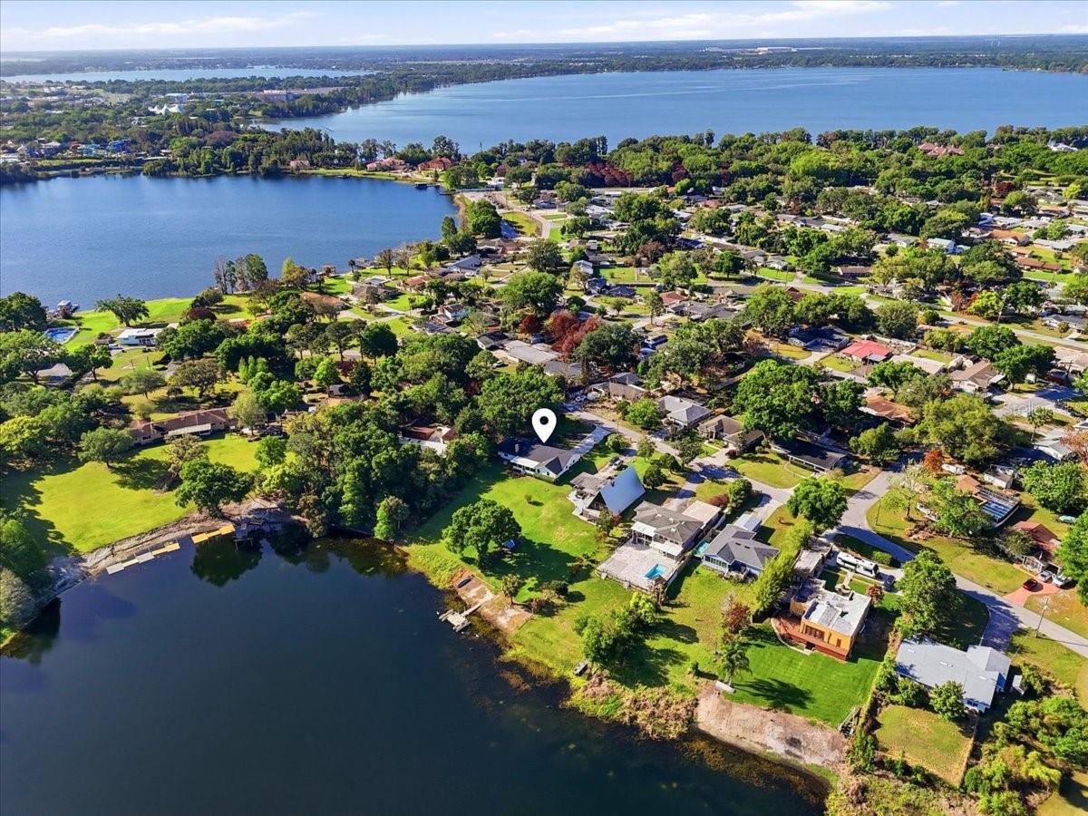 ELOISE WOODS LAKE ROY UNIT PB 14 PG 19 - Residential