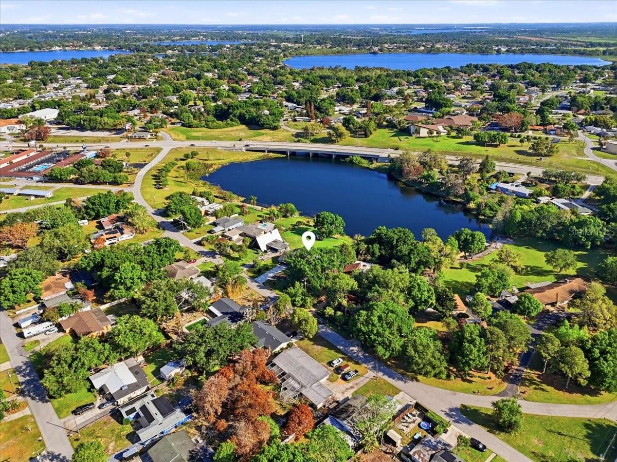 ELOISE WOODS LAKE ROY UNIT PB 14 PG 19 - Residential