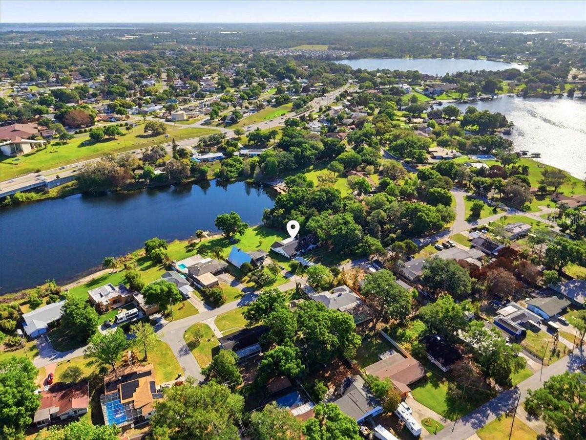 ELOISE WOODS LAKE ROY UNIT PB 14 PG 19 - Residential