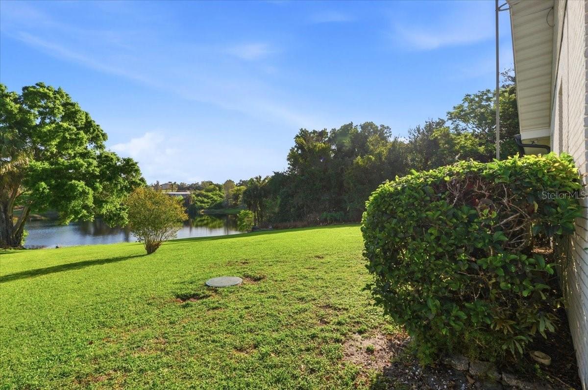 ELOISE WOODS LAKE ROY UNIT PB 14 PG 19 - Residential