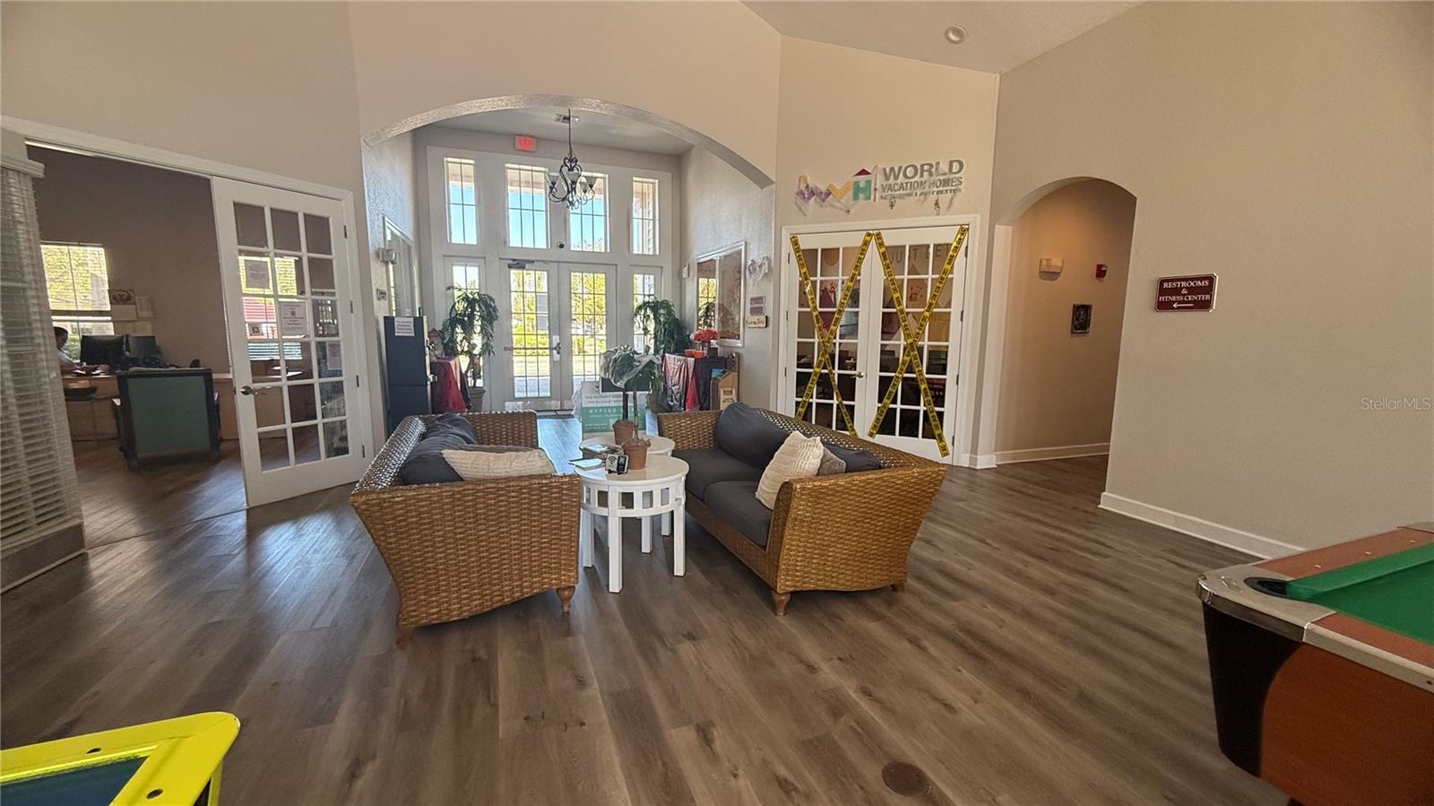 VILLAS AT SEVEN DWARFS LANE CONDO - Residential