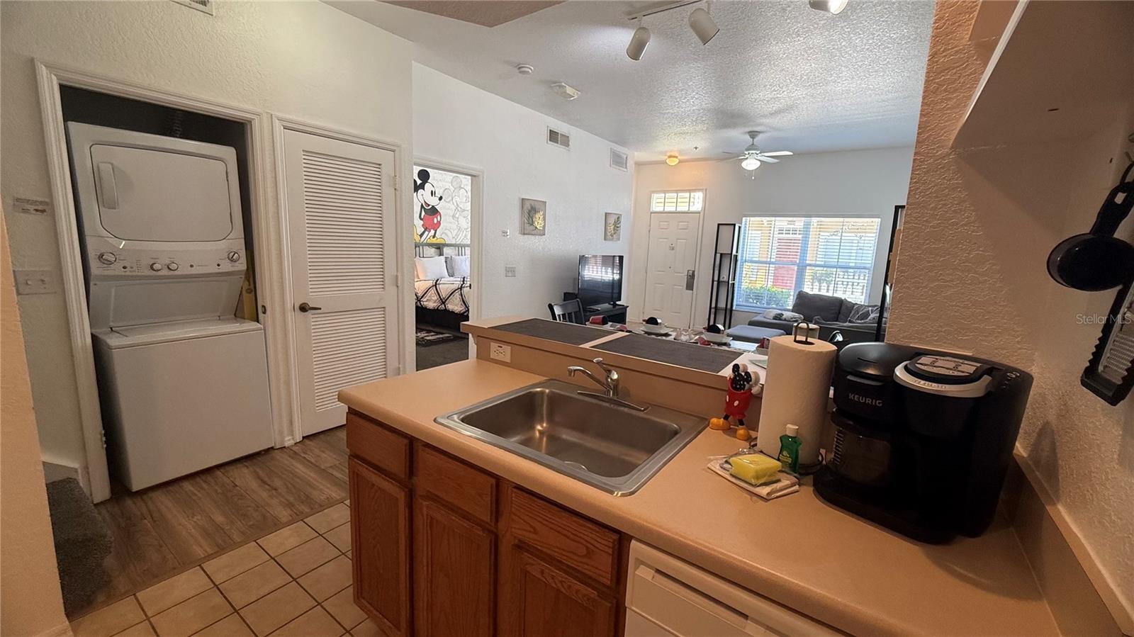 VILLAS AT SEVEN DWARFS LANE CONDO - Residential