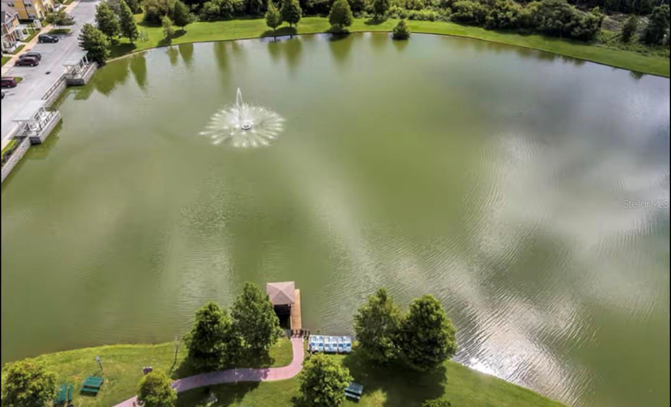 VILLAS AT SEVEN DWARFS LANE CONDO - Residential