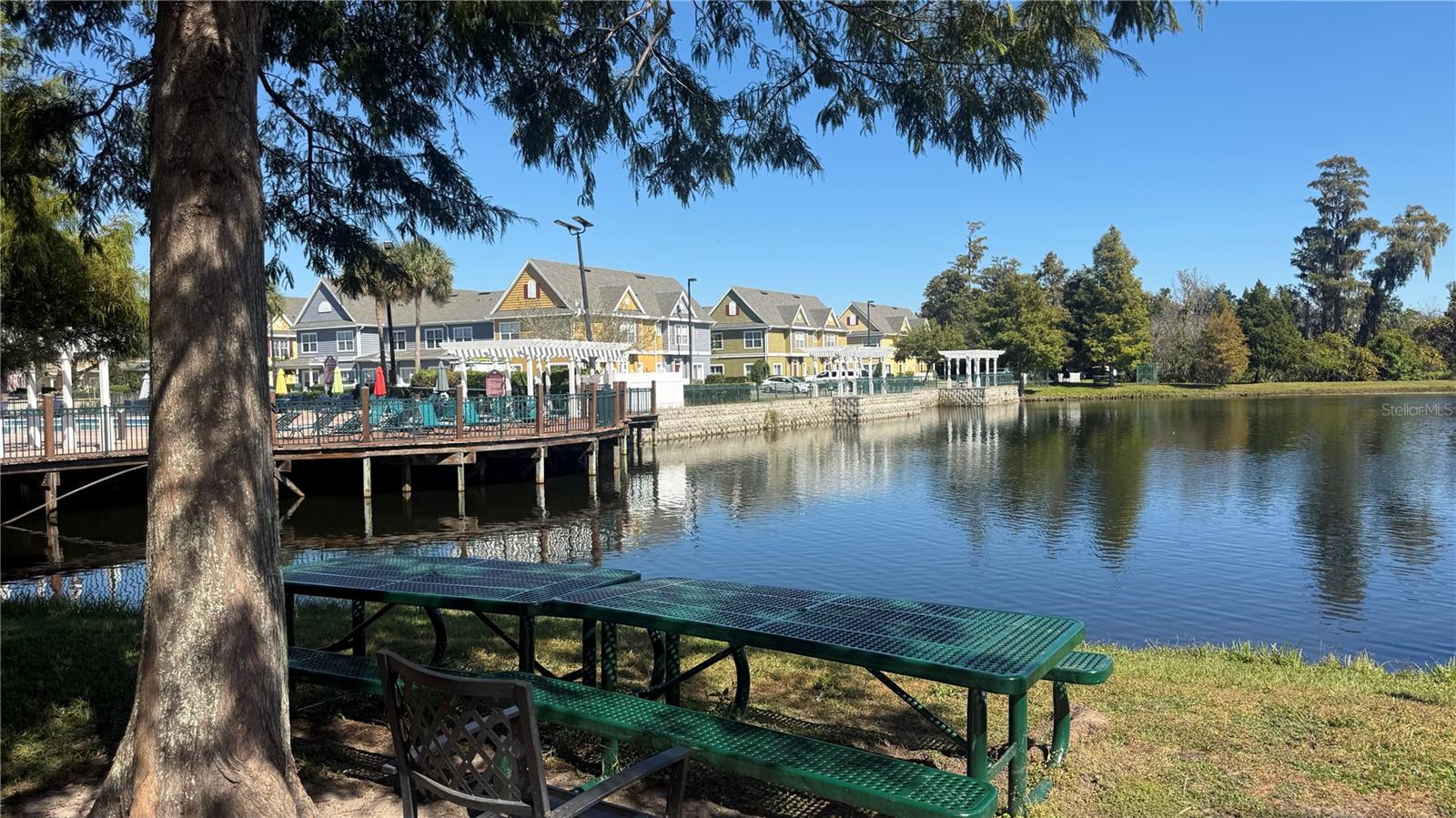 VILLAS AT SEVEN DWARFS LANE CONDO - Residential