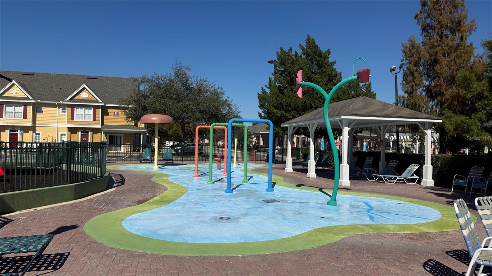 VILLAS AT SEVEN DWARFS LANE CONDO - Residential