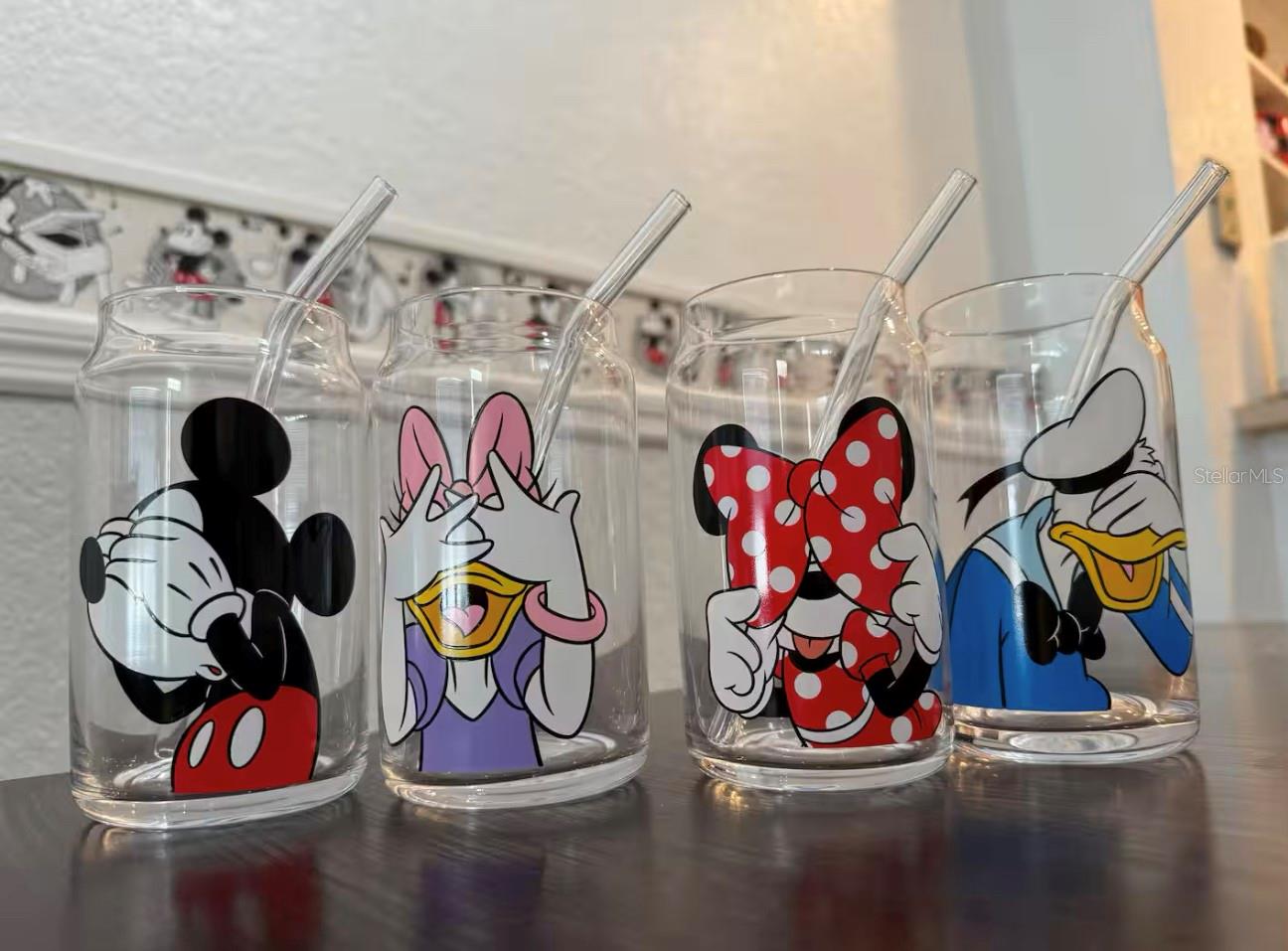 VILLAS AT SEVEN DWARFS LANE CONDO - Residential