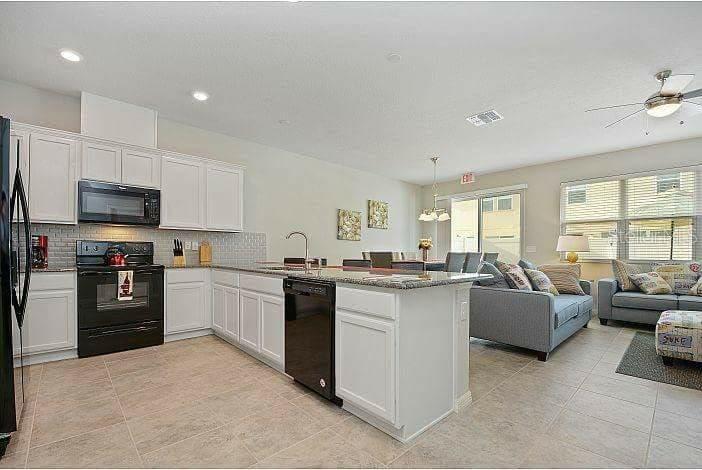 COMPASS BAY UNIT 4 - Residential